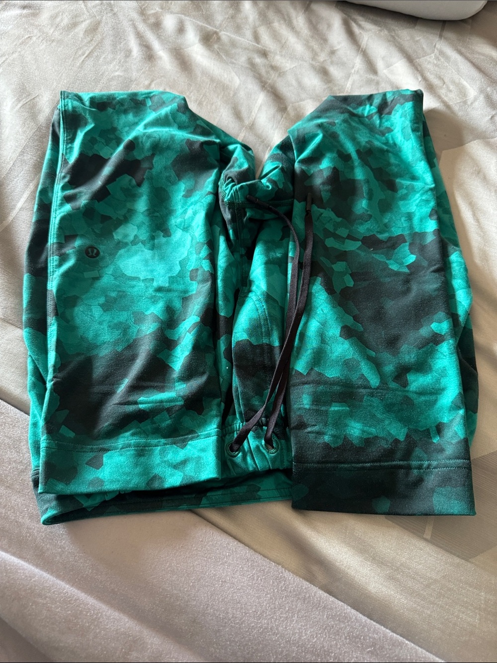lululemon athletica Teal Green Camo Leggings